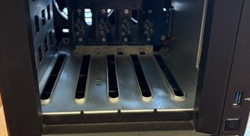 Mint
													Synology NAS, photo 2 of 7