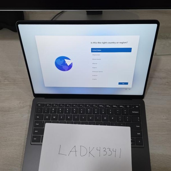 Microsoft Surface Laptop Business 7th Edition - 512 GB, Black, 32 GB, Intel Core Ultra 7, 13.8 inch