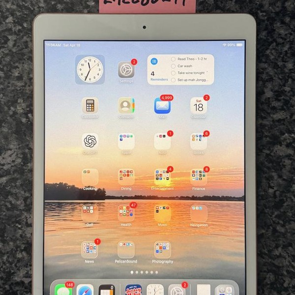 Apple iPad (8th Gen) - Wi-Fi, 128 GB, Gold, A2270