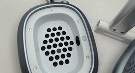 Used
													Apple AirPods Max - Sky Blue, photo 2 of 3