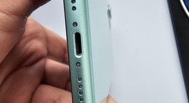 Good
													Apple iPhone 11 - Unlocked, Green, 128 GB, A2111, photo 3 of 6
