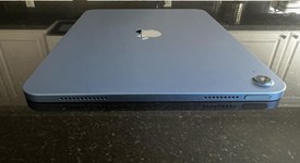 Mint
													Apple iPad 10th Gen - Wi-Fi, Blue, 256 GB, A2696, photo 1 of 9