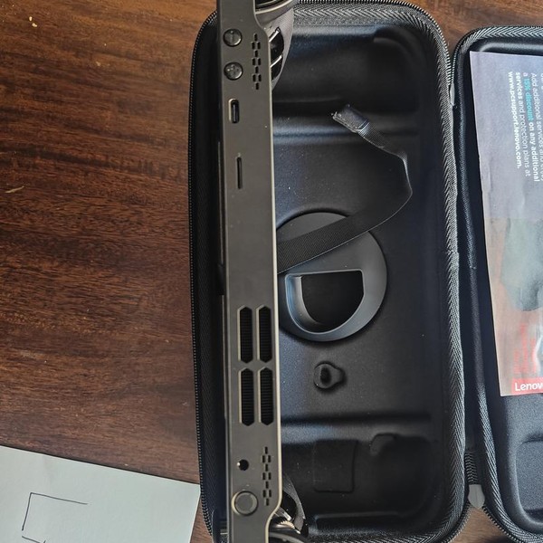 Lenovo Legion Go - 1 TB, Black, 16 GB, AMD Ryzen Z1 Extreme