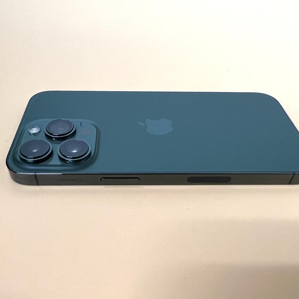 Apple iPhone 13 Pro - AT&T, 1 TB, Green, A2483