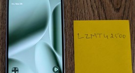 Mint
													Google Pixel 10 - Unlocked, Frost, 128 GB, GLBW0, photo 5 of 10