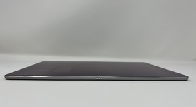 Good
													Apple iPad Pro 12.9" 1st Gen 2015 - Wi-Fi, Gray, 32 GB, A1584, 1st Gen 2015, photo 5 of 6