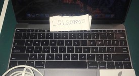 Good
													MacBook Retina 2016 - 12" - Gray, 256 GB, 8 GB, photo 3 of 8