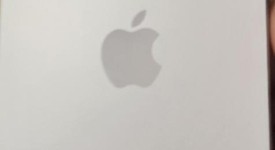 Mint
													Apple iPhone 16 Pro Max - Unlocked, White, 256 GB, A3084, photo 1 of 8