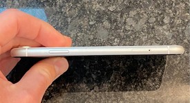 Good
													Apple iPhone Xr - AT&T, White, 64 GB, A1984, photo 5 of 14