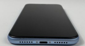 Fair
													Apple iPhone Xr - Unlocked Non-US, Blue, 128 GB, A2105 GSM Only, photo 5 of 7