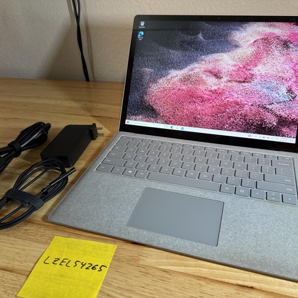 Microsoft Surface Laptop - 256 GB, Silver, 8 GB