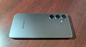 Good
													Samsung Galaxy S24 - Unlocked, Black, 256 GB, 8 GB, SM-S921U1, photo 4 of 7