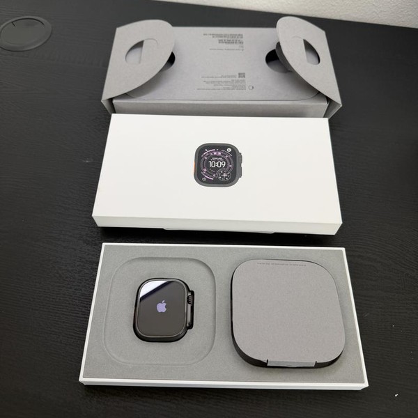 Apple Watch Ultra 3 49mm - Unlocked, Black, A3281