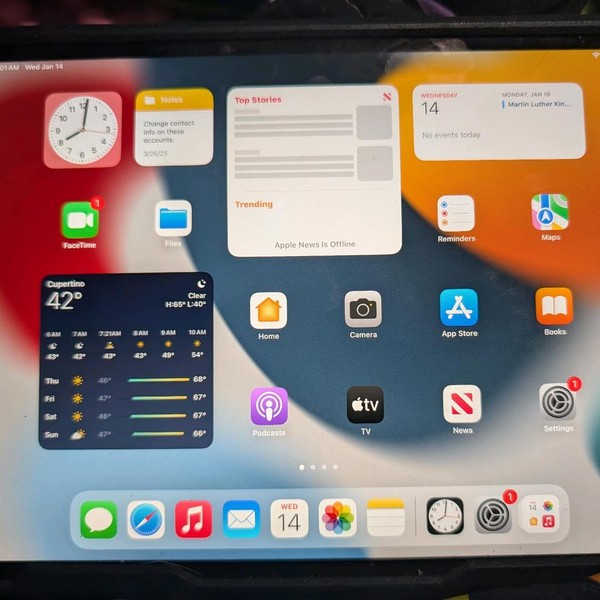 Apple iPad Pro 10.5 inch - Unlocked, 256 GB, Silver