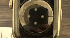 Mint
													Apple Watch Series 8 41mm - Unlocked, Gold, A2772 - Cellular, Stainless, photo 3 of 5