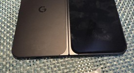 Mint
													Google Pixel 9 Pro Fold - Unlocked, Obsidian, 512 GB, GGH2X, photo 2 of 5