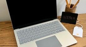 Mint
													Microsoft Surface Laptop 7 - Platinum, 512 GB, 16 GB, 13.8", photo 2 of 17