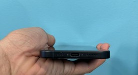 Good
													Apple iPhone 16 - AT&T, Black, 128 GB, A3081, photo 4 of 6