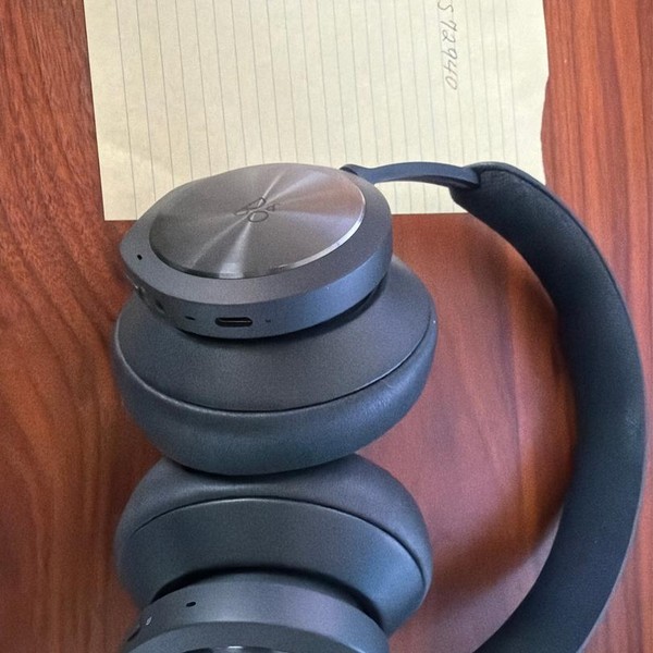 Bang & Olufsen Beoplay Portal - Black, Xbox