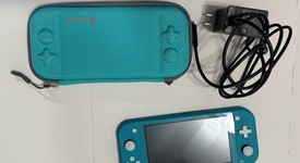 Mint
													Nintendo Switch Lite - Turquoise, photo 5 of 6