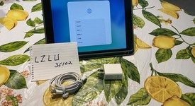 Good
													Apple iPad 9th Gen - Wi-Fi, Gray, 64 GB, A2602, photo 1 of 3