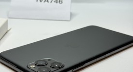 Good
													Apple iPhone 11 Pro Max - Unlocked, Gray, 256 GB, A2161, photo 3 of 4