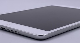 Good
													Apple iPad Mini 2 Retina - Unlocked, White, 16 GB, photo 3 of 12
