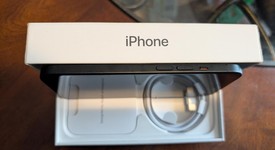 Mint
													Apple iPhone 15 - T-Mobile, Black, 128 GB, A2846, photo 5 of 11