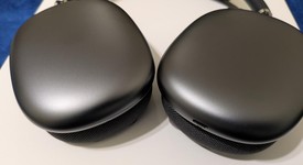Used
													Apple AirPods Max - Gray, photo 3 of 8
