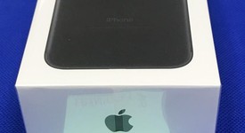 New
													Apple iPhone 7 - Unlocked, Black, 32 GB, A1660, photo 2 of 3