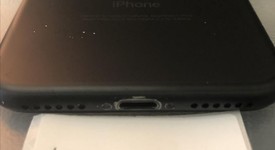 Good
													Apple iPhone 7 - Unlocked, Black, 128 GB, A1660, photo 3 of 6