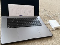 MacBook Pro 2023 - 16"