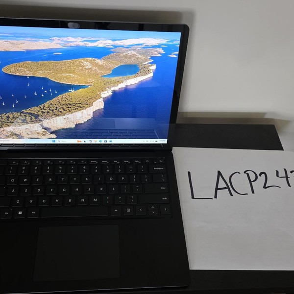 Microsoft Surface Laptop 5 - 256 GB, Black, 16 GB, Intel Core i7, 13.5 inch