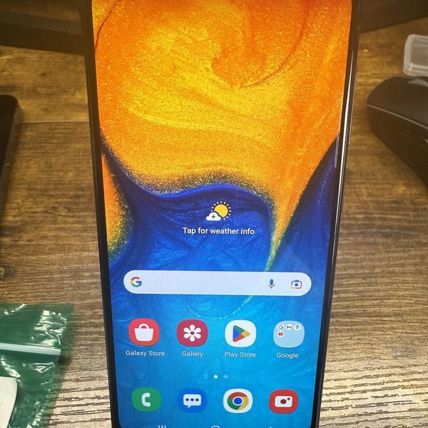 Samsung Galaxy A20 - Spectrum, 32 GB, Black, 3 GB