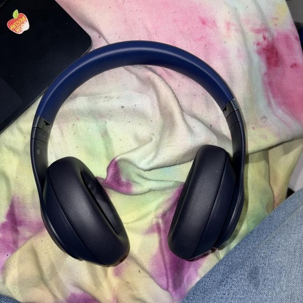 Beats Studio Pro - Navy Blue