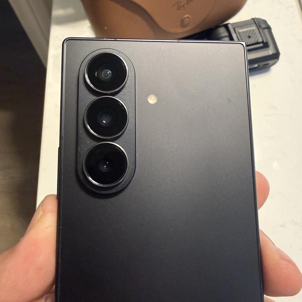 Samsung Galaxy Z Fold7 - Unlocked, 256 GB, Jetblack, 12 GB, SM-F966U1