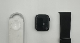 Mint
													Apple Watch Series 9 45mm - Unlocked, Midnight, A2984 - Cellular, Aluminum, photo 3 of 8