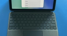 Good
													Apple iPad Air 5th Gen - Wi-Fi, Starlight, 64 GB, A2588, photo 1 of 25