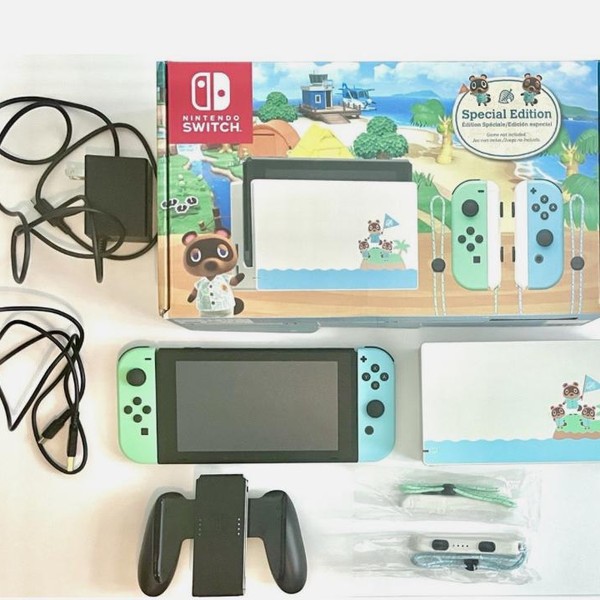 Nintendo Switch - 32 GB, Animal Crossing: New Horizons