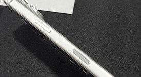 Mint
													Apple iPhone 17 Pro - Unlocked, Silver, 256 GB, A3256, photo 5 of 8