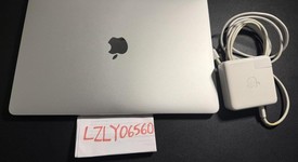 Mint
													MacBook Pro 2020 - 13" - I5, Silver, 512 GB, 16 GB, photo 1 of 6