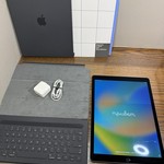 Good Apple iPad Pro 12.9 inch 1st Gen 2015 - Wi-Fi, Gray, 128 GB, A1584, 1st Gen 2015