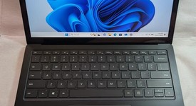 Good
													Microsoft Surface Laptop 4 - I5, Platinum, 256 GB, 16 GB, 13.5", photo 1 of 9