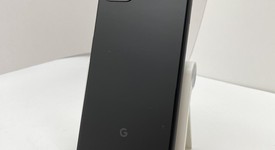 Good
													Google Pixel 4 XL - Unlocked, Black, 128 GB, 6 GB, G020J, Google Edition, photo 3 of 5