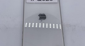 Fair
													Apple iPhone SE 3rd Gen 2022 - Unlocked, Starlight, 64 GB, A2595, photo 3 of 10