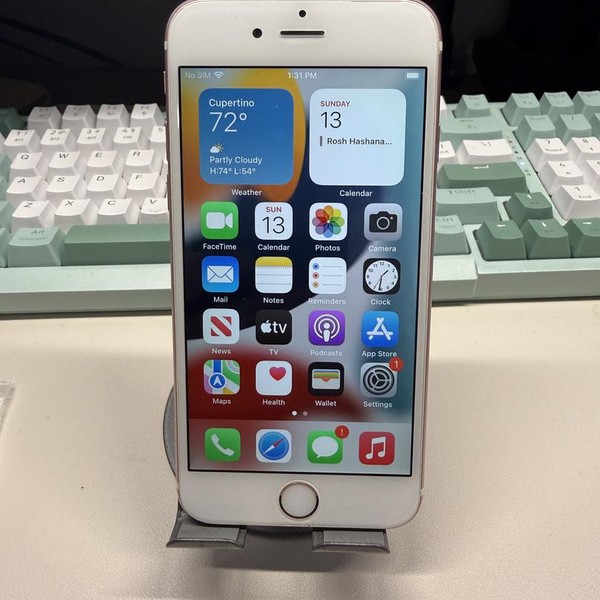 Apple iPhone 6S - Unlocked, 64 GB, Rose Gold, A1633