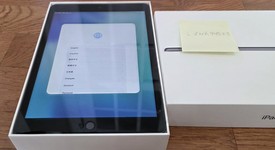 Mint
													Apple iPad 9th Gen - Wi-Fi, Gray, 64 GB, A2602, photo 1 of 6