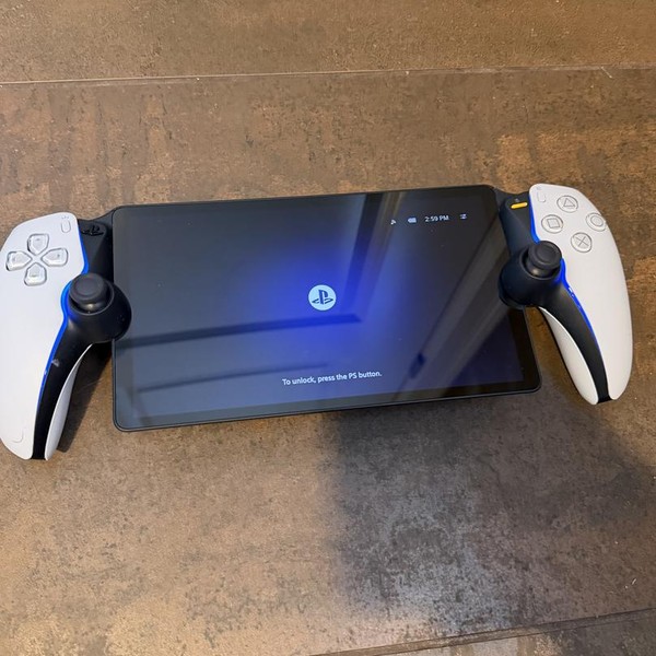 PlayStation Portal Remote Player - White