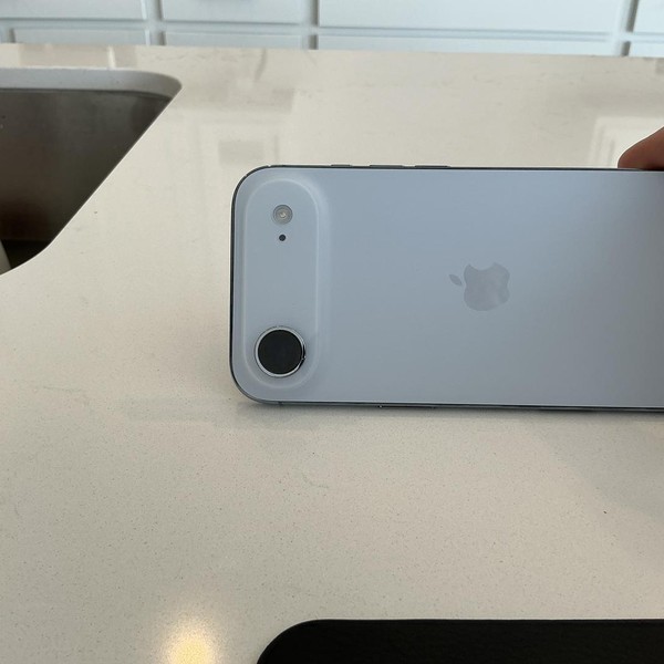 Apple iPhone Air - Unlocked, 512 GB, Sky Blue, A3260