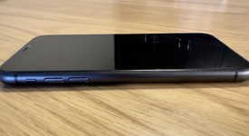 Mint
													Apple iPhone 11 - Verizon, Black, 128 GB, A2111, photo 4 of 8